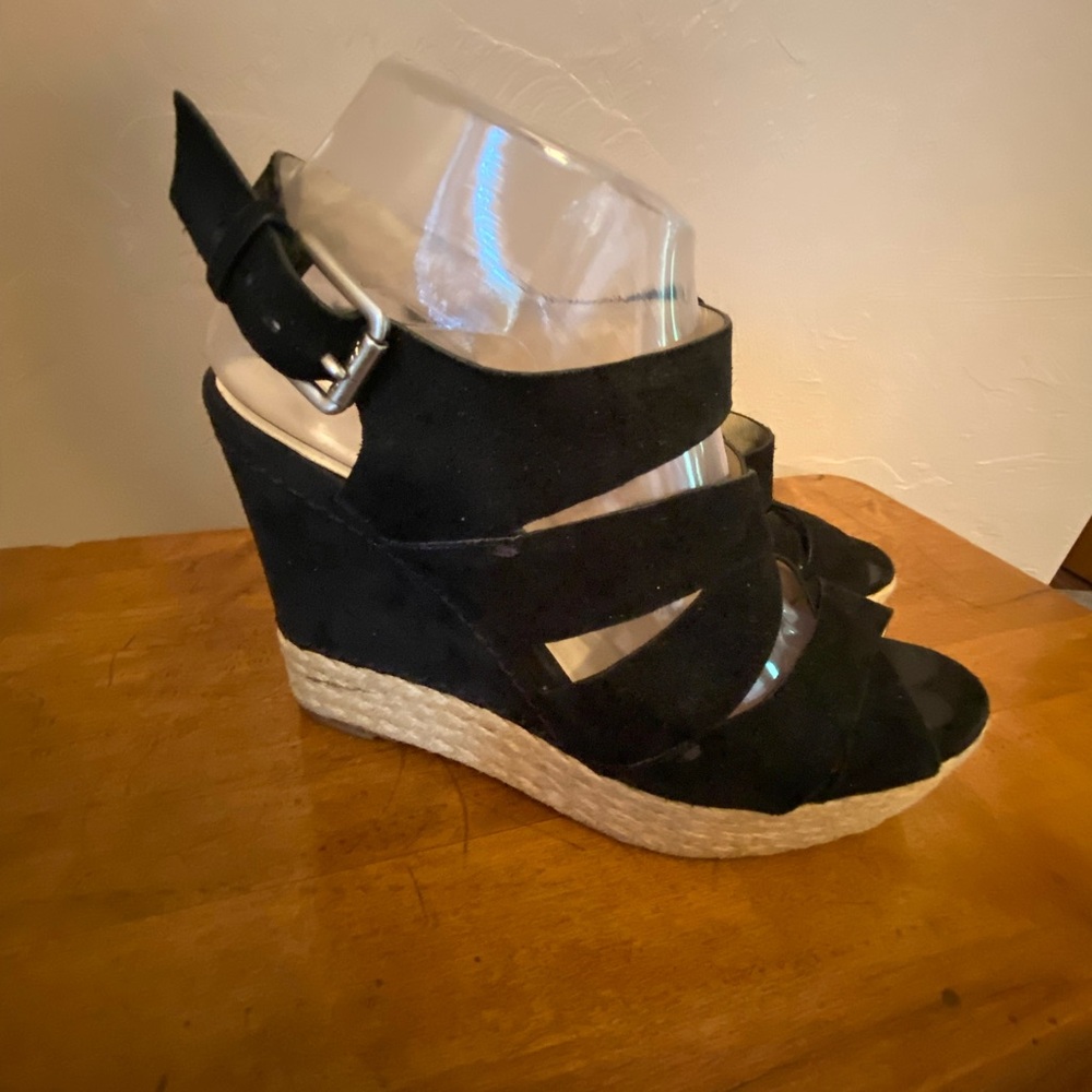 Kors Michael Kors Women’s Black Wedge Sandals Sz 9 M